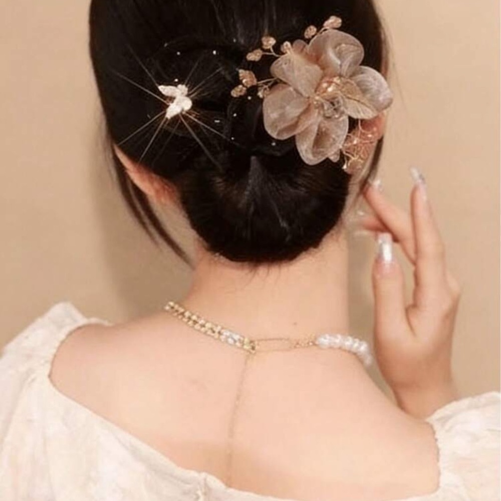 Bun shaper Floral Hair Twist- Champagne Flower